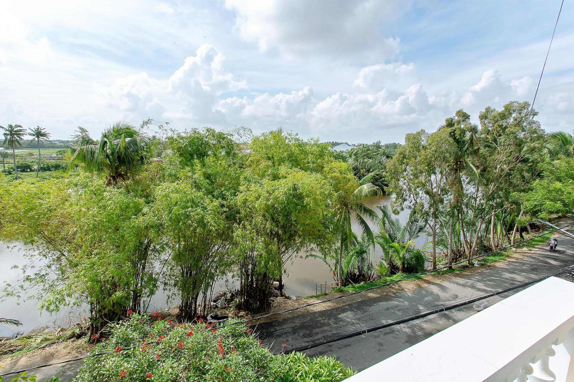 Hoi An Aurora Riverside Hotel And Spa Bagian luar foto
