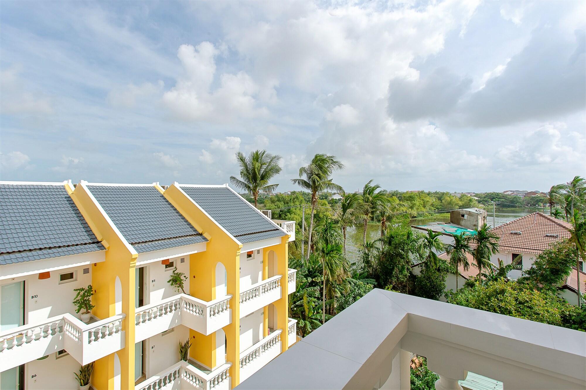 Hoi An Aurora Riverside Hotel And Spa Bagian luar foto